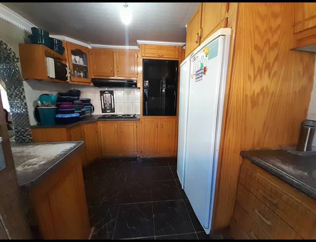3 BEDROOM FREESTANDING SOLD IN KHUMA
